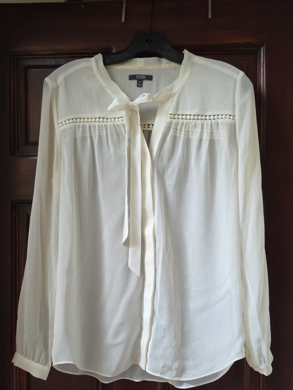 NYDJ Ivory Tie-Neck Long Sleeve Blouse In Size Extra Small